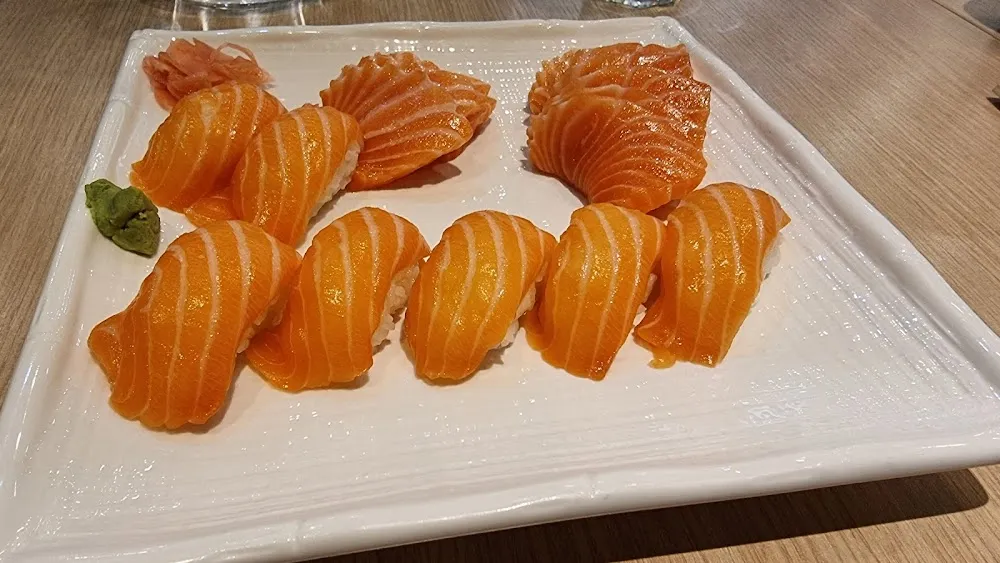 Sushi Saumon